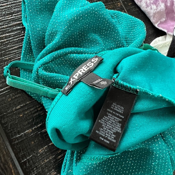 Womens Metallic Tank Top Size Xs Express Teal Green Silver Shimmer Going Out Top - Picture 5 of 10